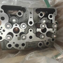 康明斯 NT855 系列发动机的气缸盖总成 型号4915442