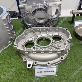 J4S245变速箱壳体